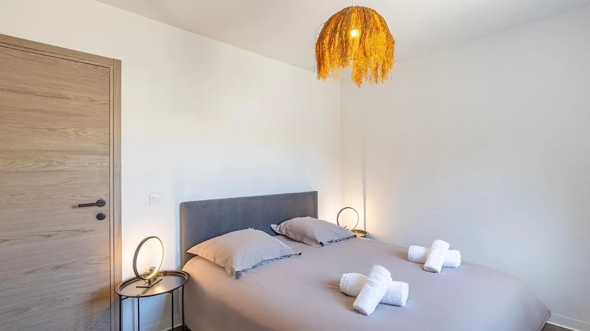 Le Dauphine 6 Allevard Apartment