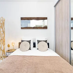 Meublé Classé 3 étoiles Au Pied Des Thermes Appartement